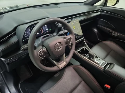 Lexus LBX 1.5 136cv HEV Elegant+ Black