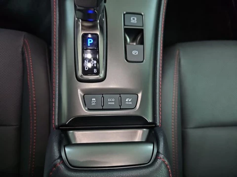 Lexus LBX 1.5 136cv HEV Elegant+ Black