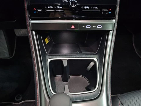 Lexus LBX 1.5 136cv HEV Elegant+ Black