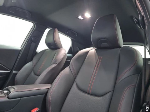 Lexus LBX 1.5 136cv HEV Elegant+ Black