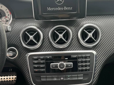 Mercedes-Benz Clase A A 200 BlueEFFICIENCY AMG Line