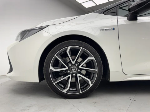Toyota Corolla 2.0 180H FEEL! E-CVT