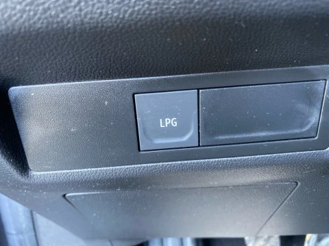 Renault Captur techno Eco-G 100cv (74 kW)