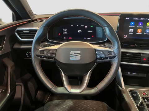 Seat Nuevo León 1.5 eTSI 150 CV FR - DSG 