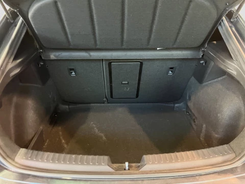 Seat Nuevo León 1.5 eTSI 150 CV FR - DSG 