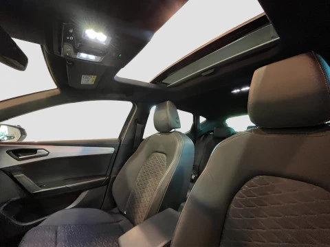 Seat Nuevo León 1.5 eTSI 150 CV FR - DSG 
