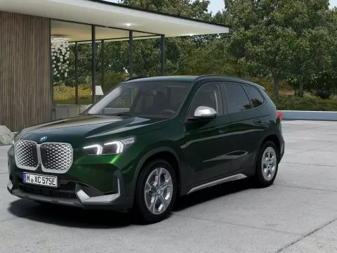BMW iX1 xDrive30 BMW iX1 xDrive30