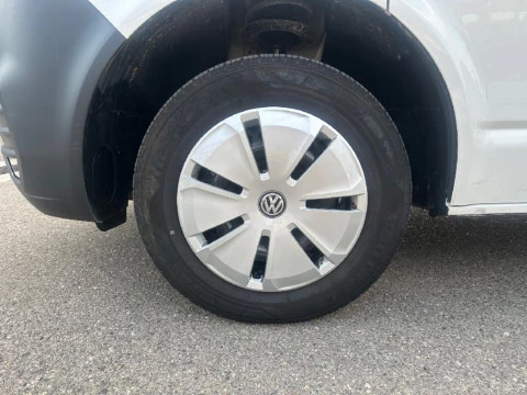 Volkswagen Transporter 2.0 TDI FURGON