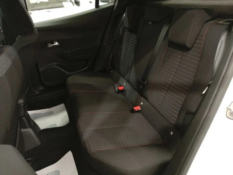 Peugeot 2008 Active Pack BlueHDI 81kW (110CV)