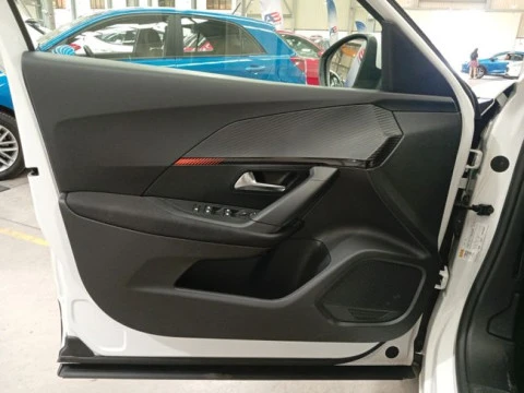 Peugeot 2008 Active Pack BlueHDI 81kW (110CV)