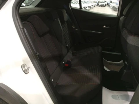 Peugeot 2008 Active Pack BlueHDI 81kW (110CV)