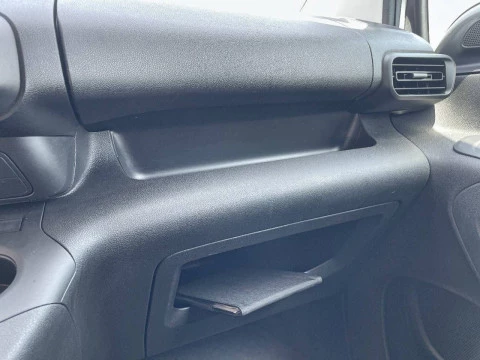 Peugeot Partner Standard 600kg BlueHDi 73kW