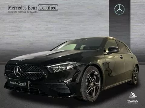 Mercedes-Benz Clase A 200 d AMG Line (EURO 6d) Mercedes-Benz Clase A 200 d AMG Line (EURO 6d)