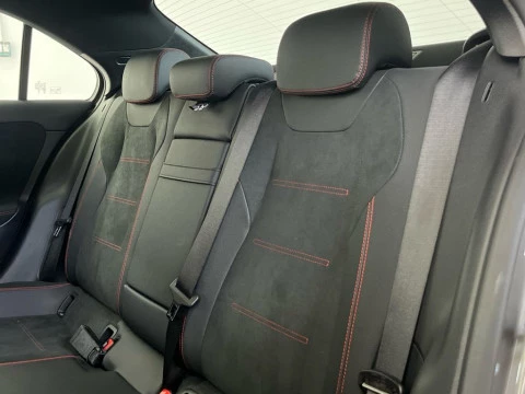 Mercedes-Benz Clase A 250 e Berlina con tecnología híbrida EQ