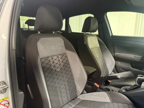 Volkswagen Taigo R-Line 1.0 TSI 81kW (110CV) DSG
