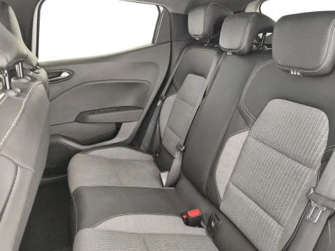 Renault Clio   TCe Techno 67kW