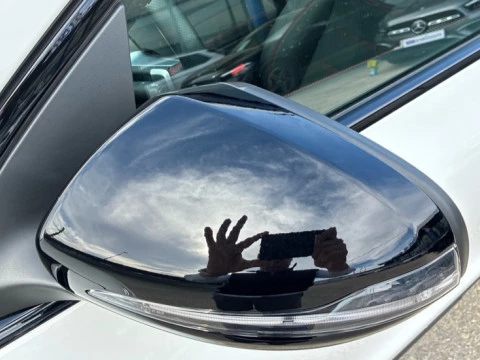 Mercedes-Benz GLA  250 e