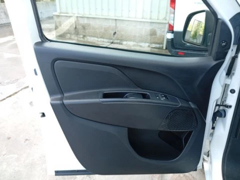 Fiat Doblò Cargo SX 1.6 Mjet 77kW (105CV)