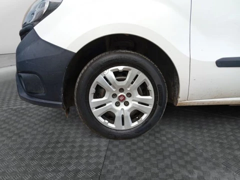 Fiat Doblò Cargo SX 1.6 Mjet 77kW (105CV)