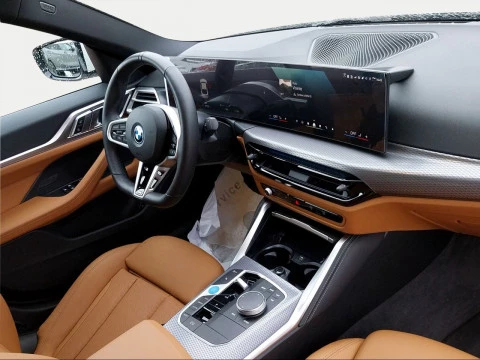 BMW i4 eDrive35