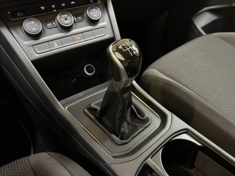 Volkswagen Touran Business 2.0 TDI 85kW (115CV)