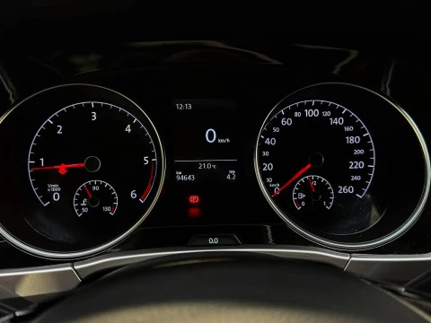 Volkswagen Touran Business 2.0 TDI 85kW (115CV)