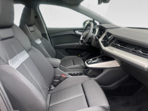 Audi Q4 e-tron AUDI Q4 SPORTBACK GENUINE EDITION 45 E-TRON 210,00 KW 77,0 KWH