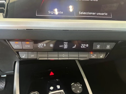 Audi Q4 e-tron AUDI Q4 SPORTBACK GENUINE EDITION 45 E-TRON 210,00 KW 77,0 KWH