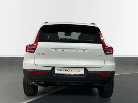 Volvo XC40 XC40 Plus, B4 Mild Hybrid, Gasolina, Dark