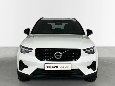 Volvo XC40 XC40 Plus, B4 Mild Hybrid, Gasolina, Dark