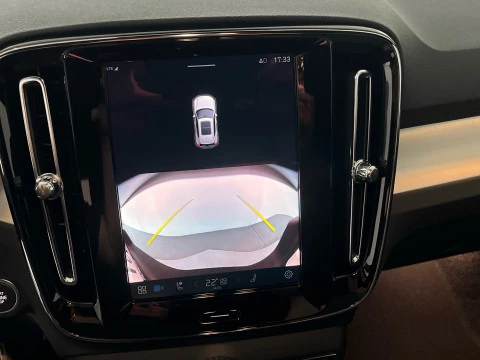 Volvo XC40 XC40 Plus, B4 Mild Hybrid, Gasolina, Dark