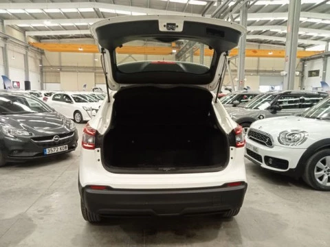 Nissan Qashqai DIG-T 103kW (140CV) mHEV 4x2 Acenta