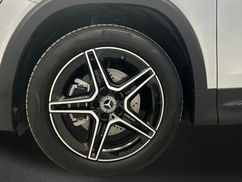 Mercedes-Benz GLB 200 d 4MATIC