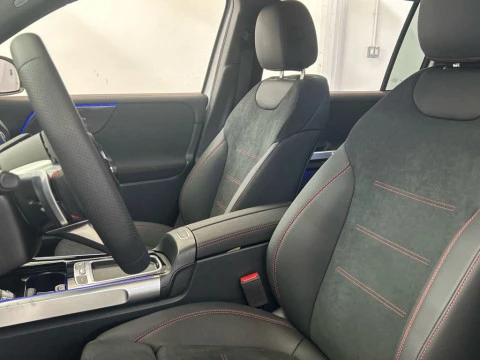 Mercedes-Benz GLB 200 d 4MATIC