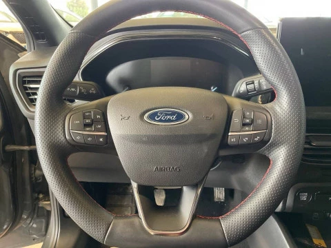 Ford Focus 1.0 Ecoboost MHEV 92kW ST-Line