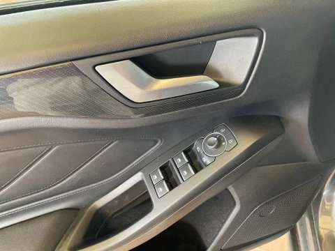 Ford Focus 1.0 Ecoboost MHEV 92kW ST-Line