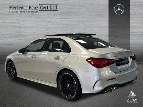 Mercedes-Benz Clase A 200 d Sedán
