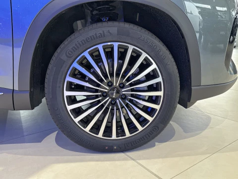 EBRO S800 1.6 TGDI Luxury 7 DCT