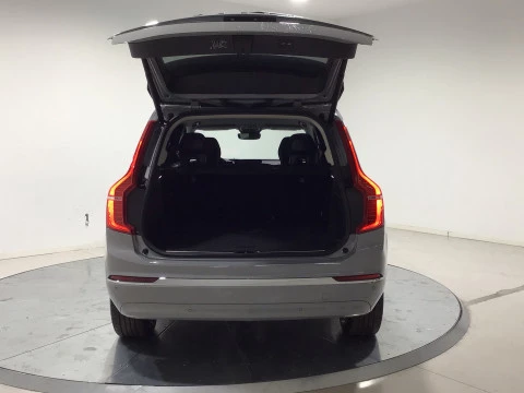 Volvo XC90 2.0 T8 AWD Core Recharge Auto
