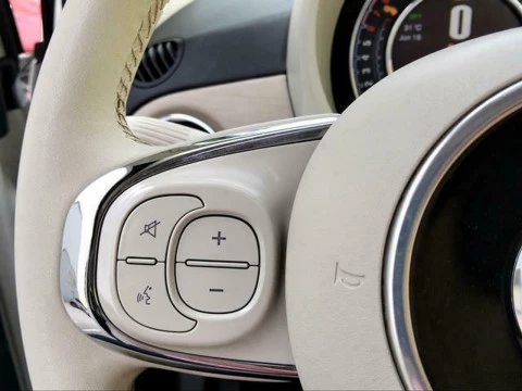 Fiat 500 1.0 Hybrid Dolcevita 51 kW (70 CV)