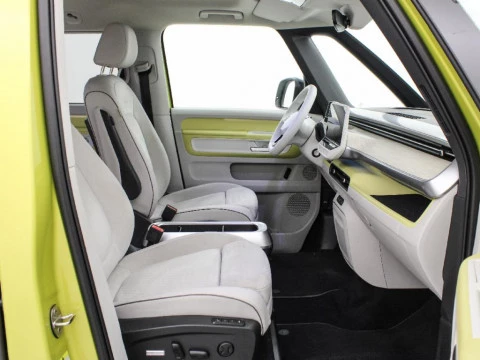 Volkswagen ID. BUZZ 1st Edition 5-asientos Batalla Corta 150 kW (204 CV) 77 kWh Aut 1 Vel.