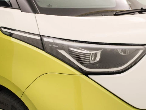 Volkswagen ID. BUZZ 1st Edition 5-asientos Batalla Corta 150 kW (204 CV) 77 kWh Aut 1 Vel.
