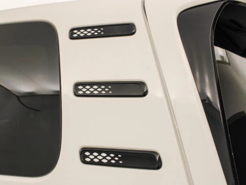 Volkswagen ID. BUZZ 1st Edition 5-asientos Batalla Corta 150 kW (204 CV) 77 kWh Aut 1 Vel.