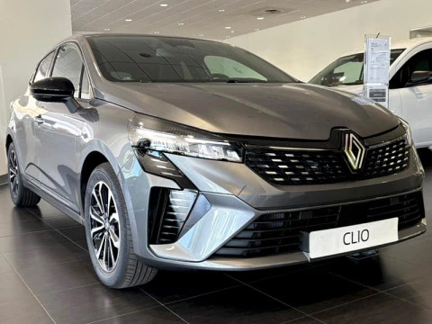 Renault Clio Techno full hybrid E-Tech 145 (103Kw)