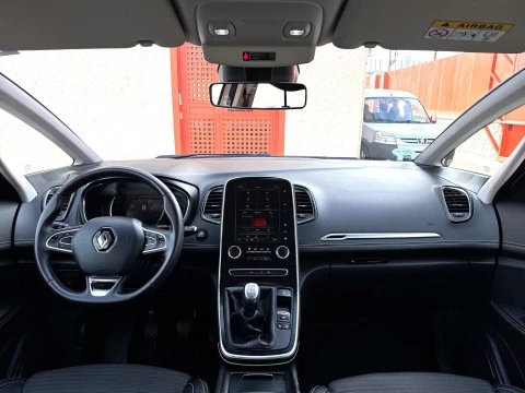 Renault Scenic Zen TCe 103 kW (140 CV) GPF