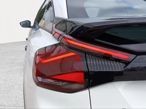 Citroën C4 PureTech 130 S&S Plus 96 kW (131 CV)