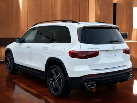 Mercedes-Benz GLB  200 d