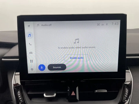 Toyota Corolla Sedán STYLE 1.8 HYBRID 140CV AUT