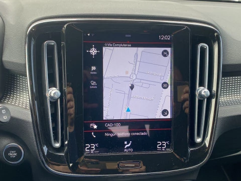 Volvo XC40 1.5 T3 R-DESIGN 5P