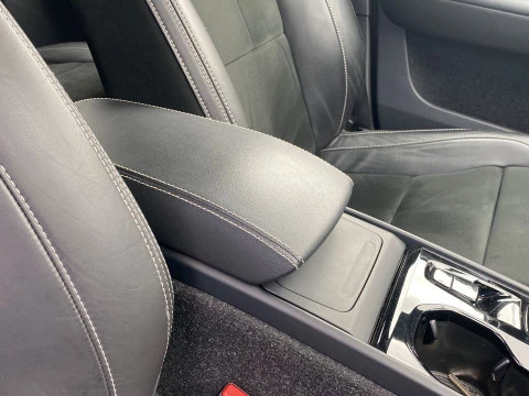 Volvo XC40 1.5 T3 R-DESIGN 5P